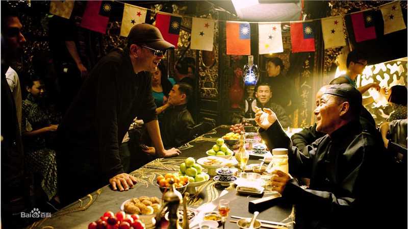 王家卫(Wong Kar-wai)的个人工作照壁纸壁纸