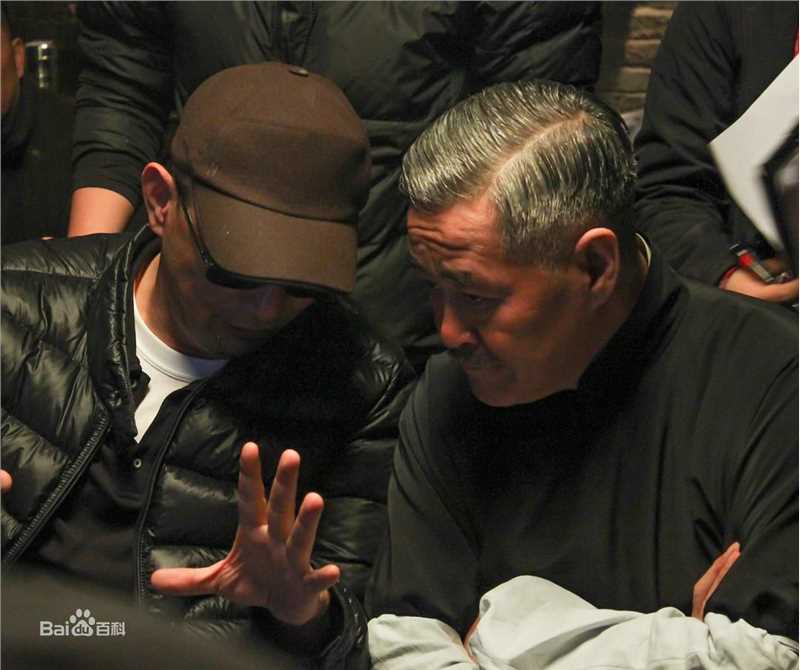 王家卫(Wong Kar-wai)的个人工作照壁纸壁纸