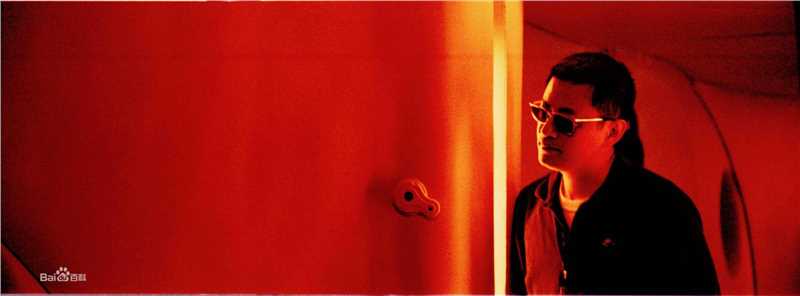 王家卫(Wong Kar-wai)的个人工作照壁纸壁纸