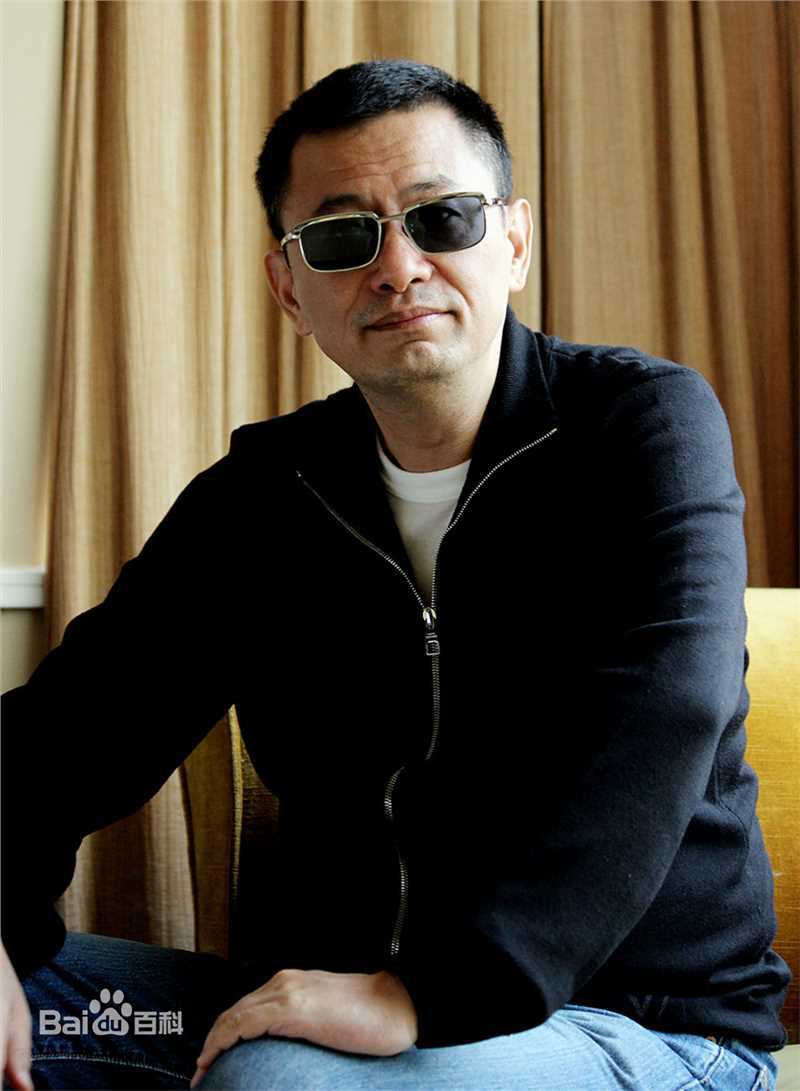 王家卫(Wong Kar-wai)前后照片