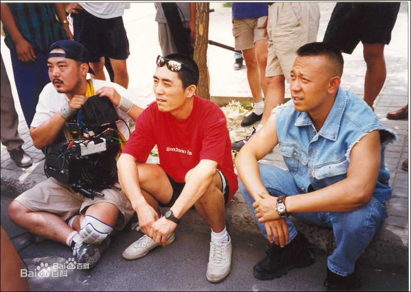 张艺谋(Zhang Yimou)工作照壁纸壁纸