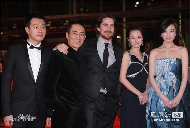 张艺谋(Zhang Yimou)工作照壁纸壁纸