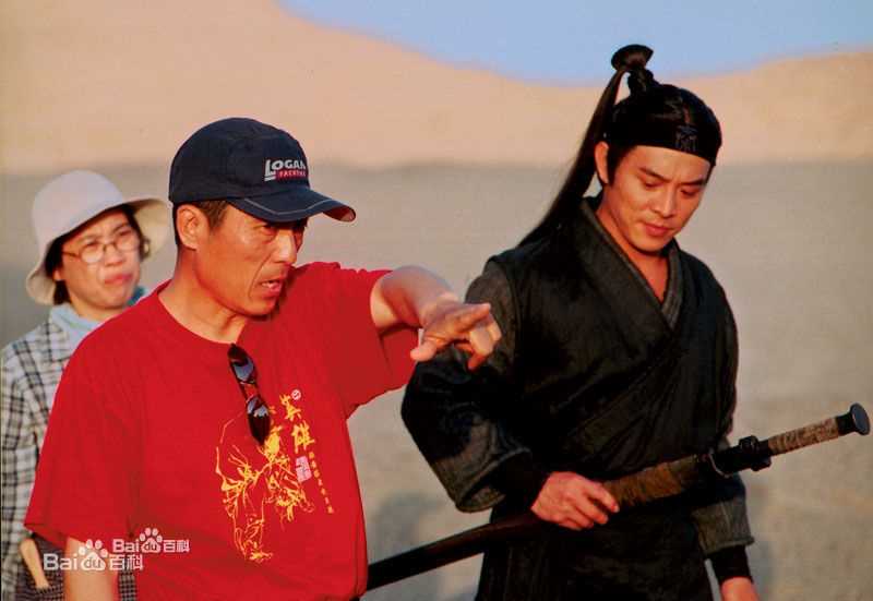 张艺谋(Zhang Yimou)工作照壁纸壁纸