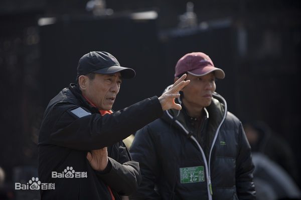 张艺谋(Zhang Yimou)工作照壁纸壁纸