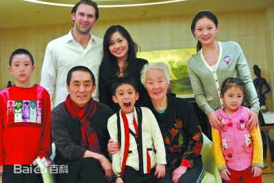 张艺谋(Zhang Yimou)家人合影素颜照相册