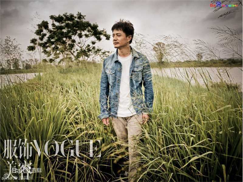 段奕宏(Duan Long)2010年5月VOGUE拍摄生活照