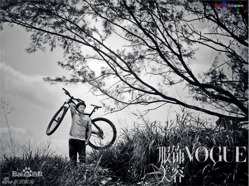 段奕宏(Duan Long)2010年5月VOGUE拍摄生活照