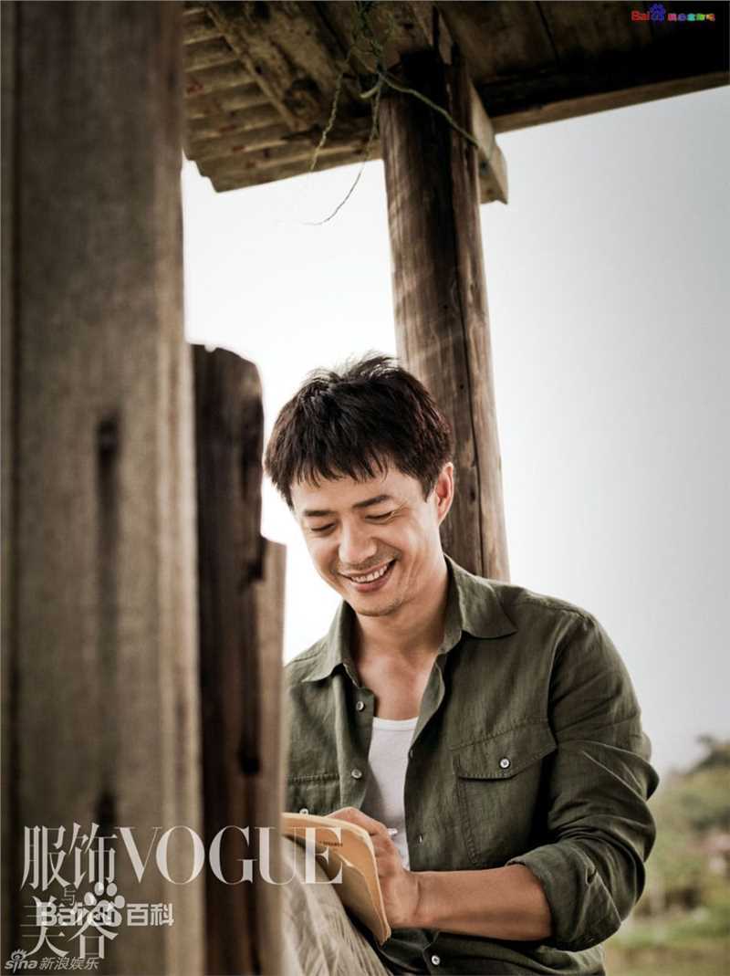 段奕宏(Duan Long)2010年5月VOGUE拍摄生活照