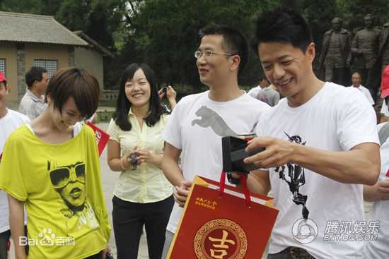 段奕宏(Duan Long)2011年6月延安红歌录制图册