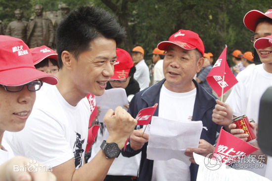 段奕宏(Duan Long)2011年6月延安红歌录制图册