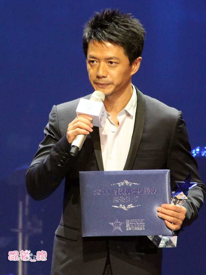 段奕宏(Duan Long)20110年5月时装男士星势力颁奖性感图片图集
