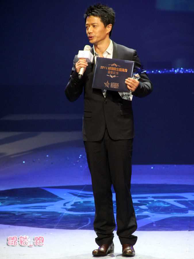 段奕宏(Duan Long)20110年5月时装男士星势力颁奖性感图片图集