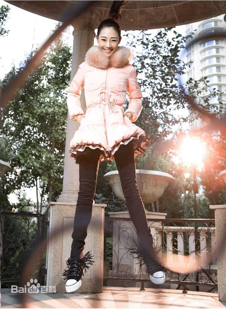 白百何(Bai Baihe)香奈儿中国腕表形象大使前后照片