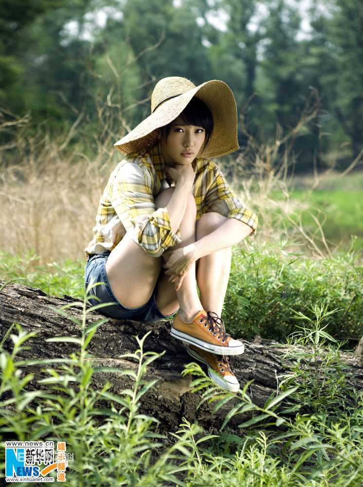 白百何(Bai Baihe)香奈儿中国腕表形象大使前后照片