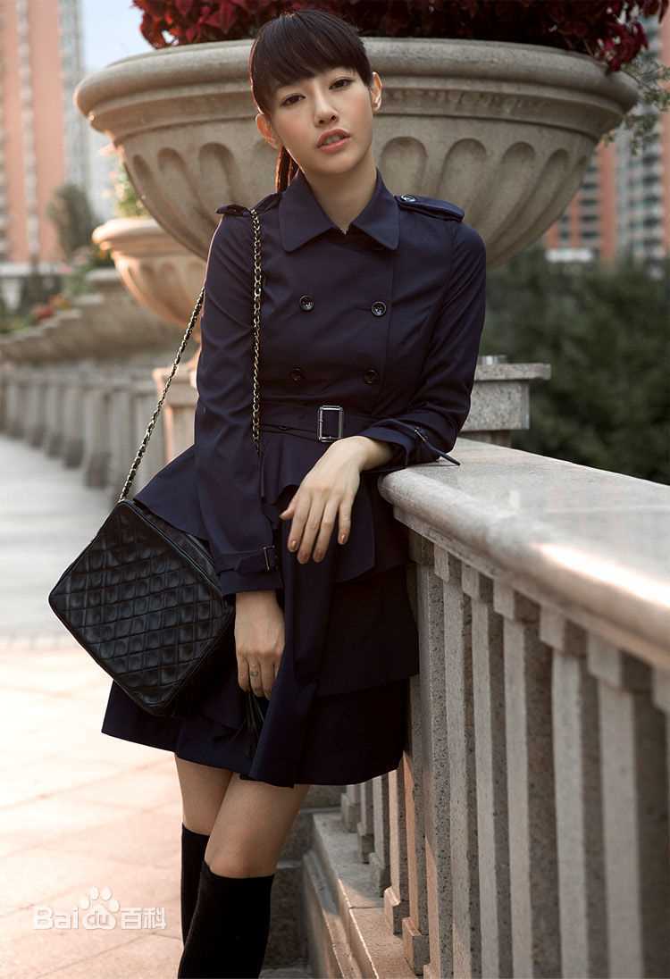 白百何(Bai Baihe)香奈儿中国腕表形象大使前后照片