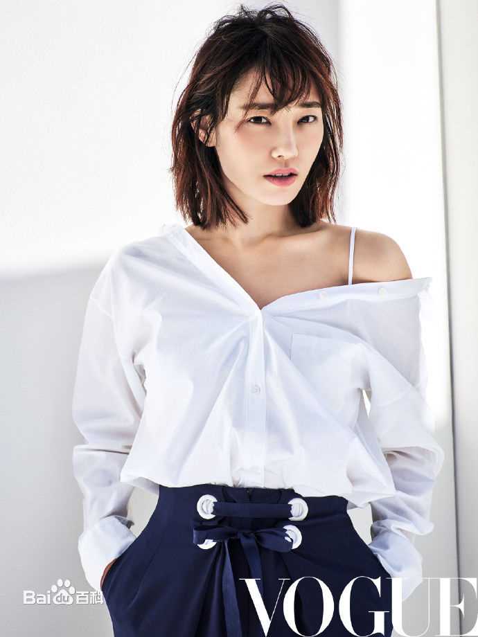 白百何(Bai Baihe)VOGUE前后照片