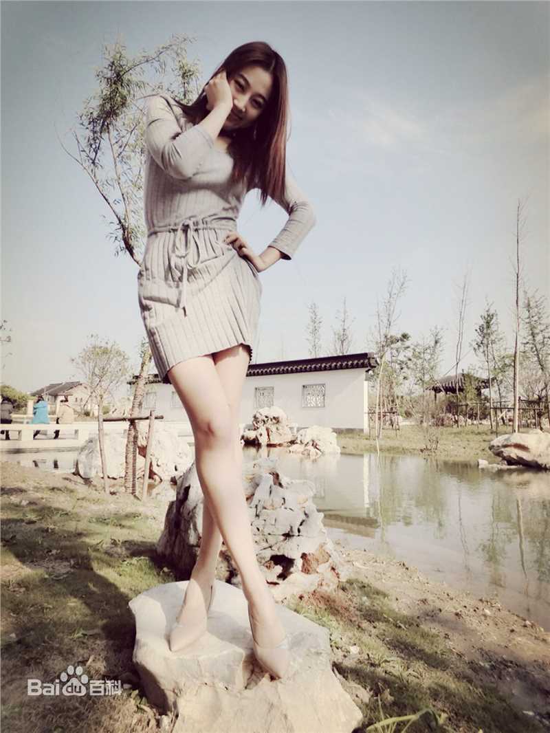 辛雨锡生活照素颜照相册