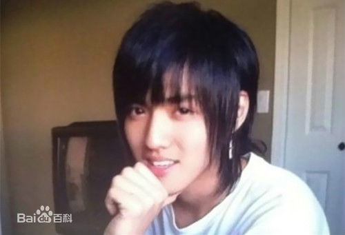 吴亦凡(KRIS) 少年时期前后照片