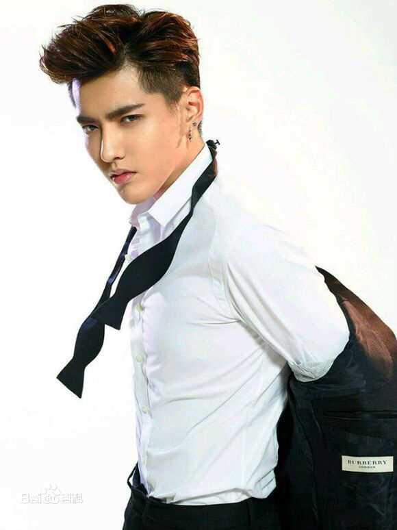 吴亦凡(KRIS)最新 图集
