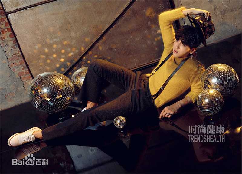 吴亦凡(KRIS)最新 图集