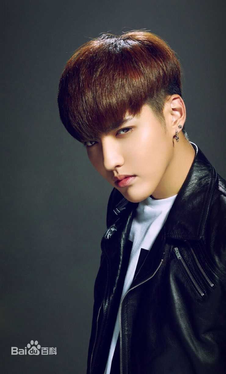 吴亦凡(KRIS)最新 图集