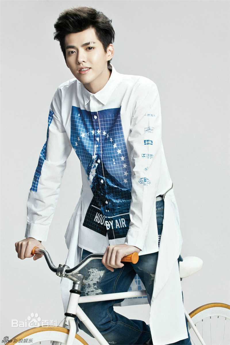 吴亦凡(KRIS)最新 图集