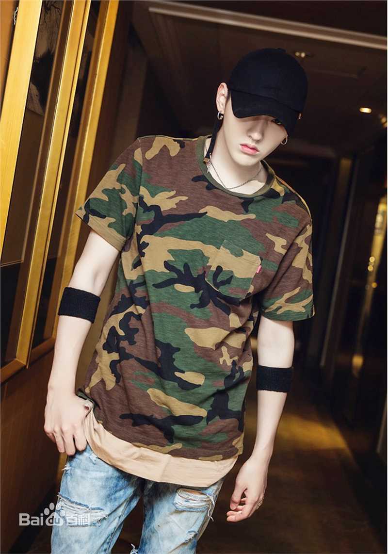 吴亦凡(KRIS)最新 图集