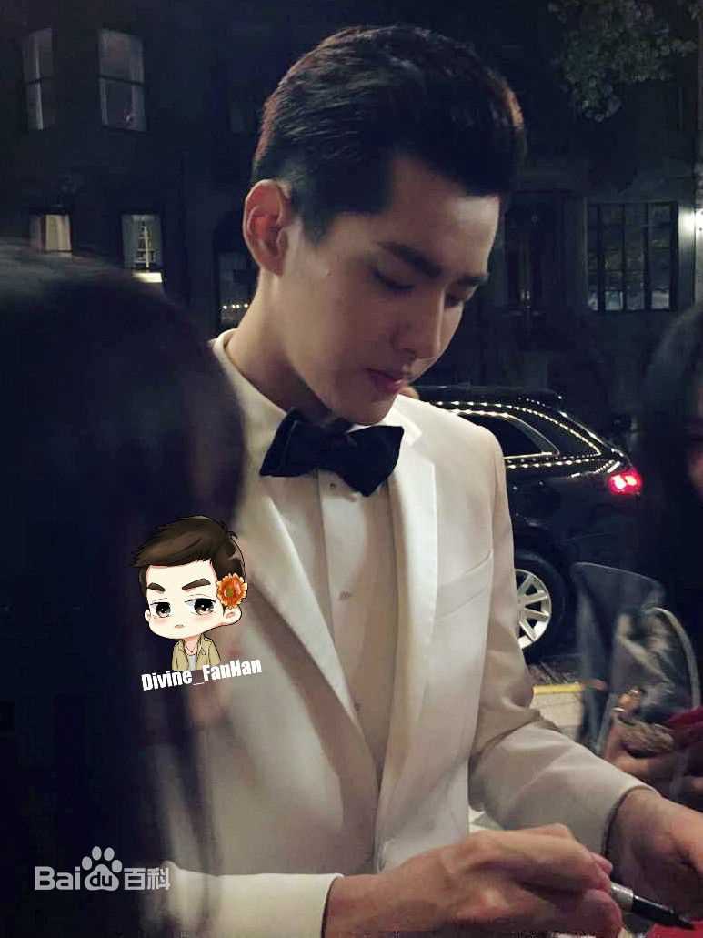 吴亦凡(KRIS)亮相纽约Met Ball性感图片图集