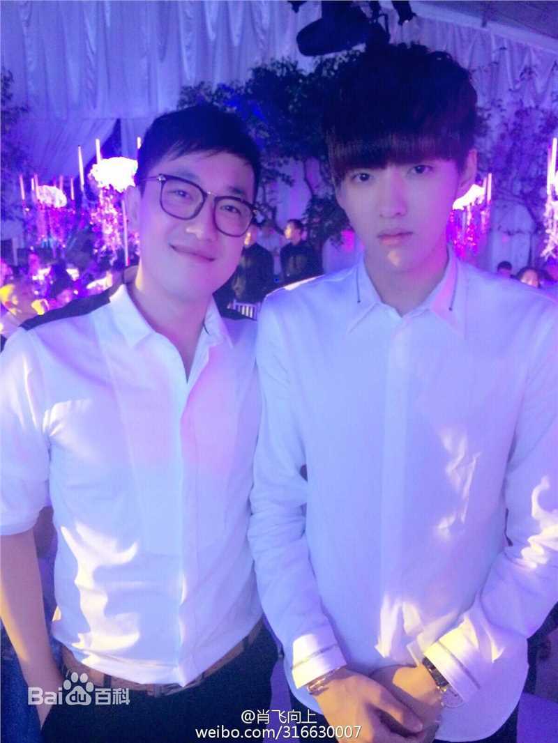 吴亦凡(KRIS)生活照前后照片