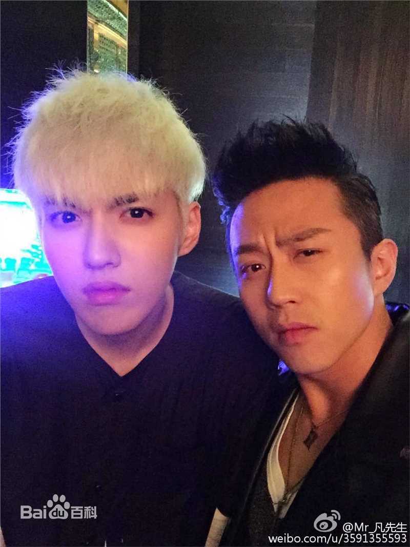 吴亦凡(KRIS)生活照前后照片