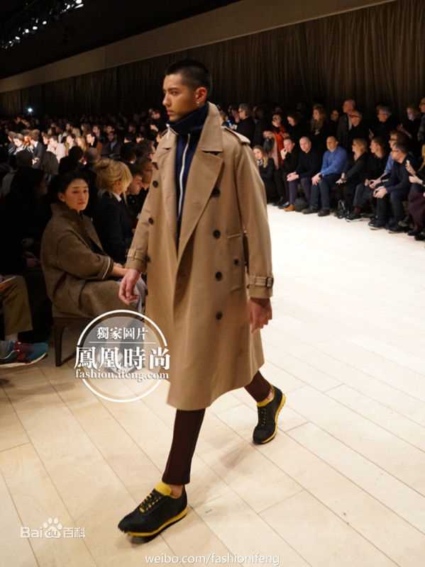吴亦凡(KRIS)伦敦时装周领衔走秀图片图册