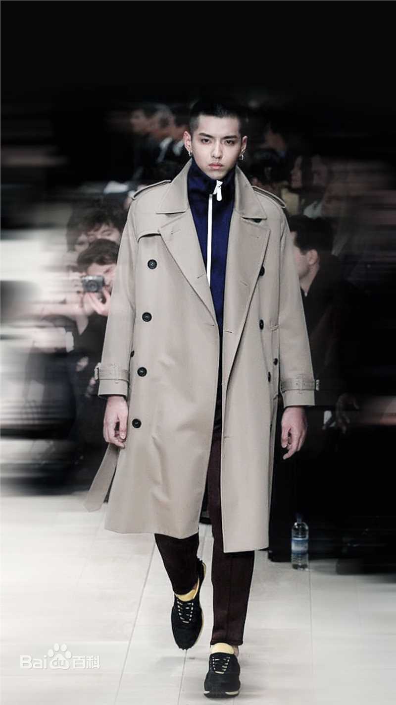 吴亦凡(KRIS)伦敦时装周领衔走秀图片图册