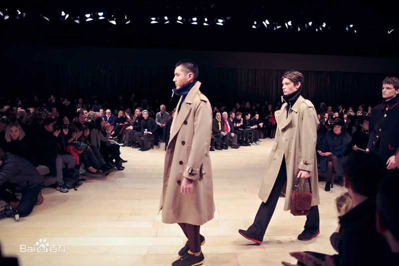 吴亦凡(KRIS)伦敦时装周领衔走秀图片图册