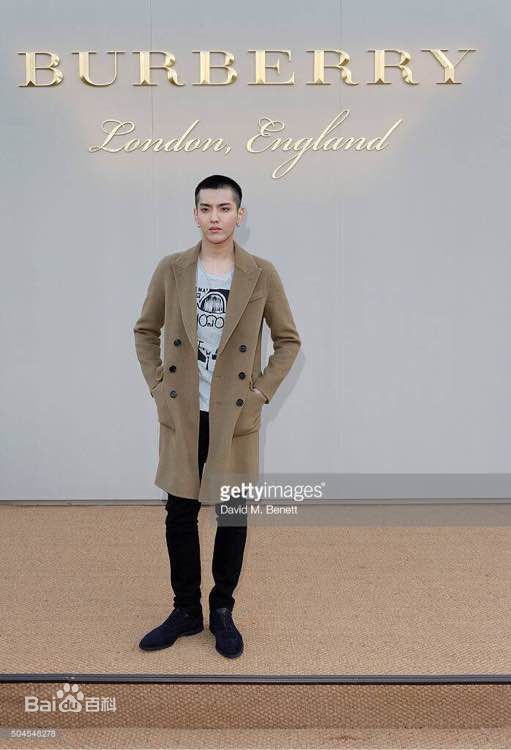 吴亦凡(KRIS)时装周生活照相册