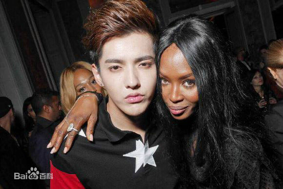 吴亦凡(KRIS)时装周生活照相册