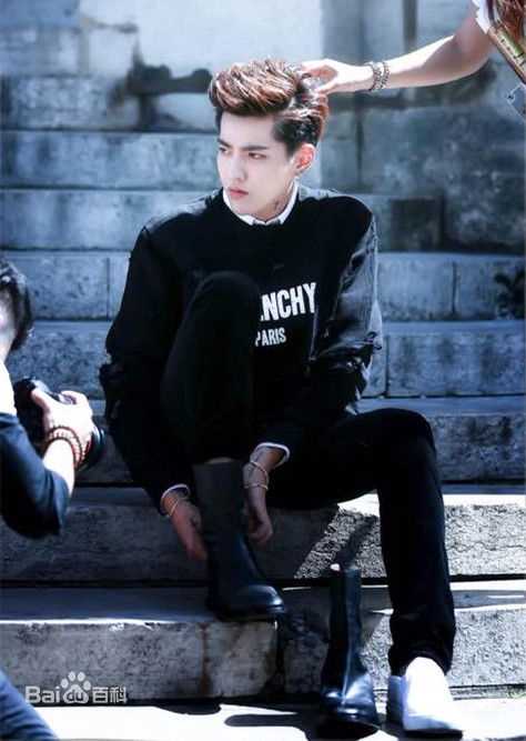 吴亦凡(KRIS)时装周生活照相册