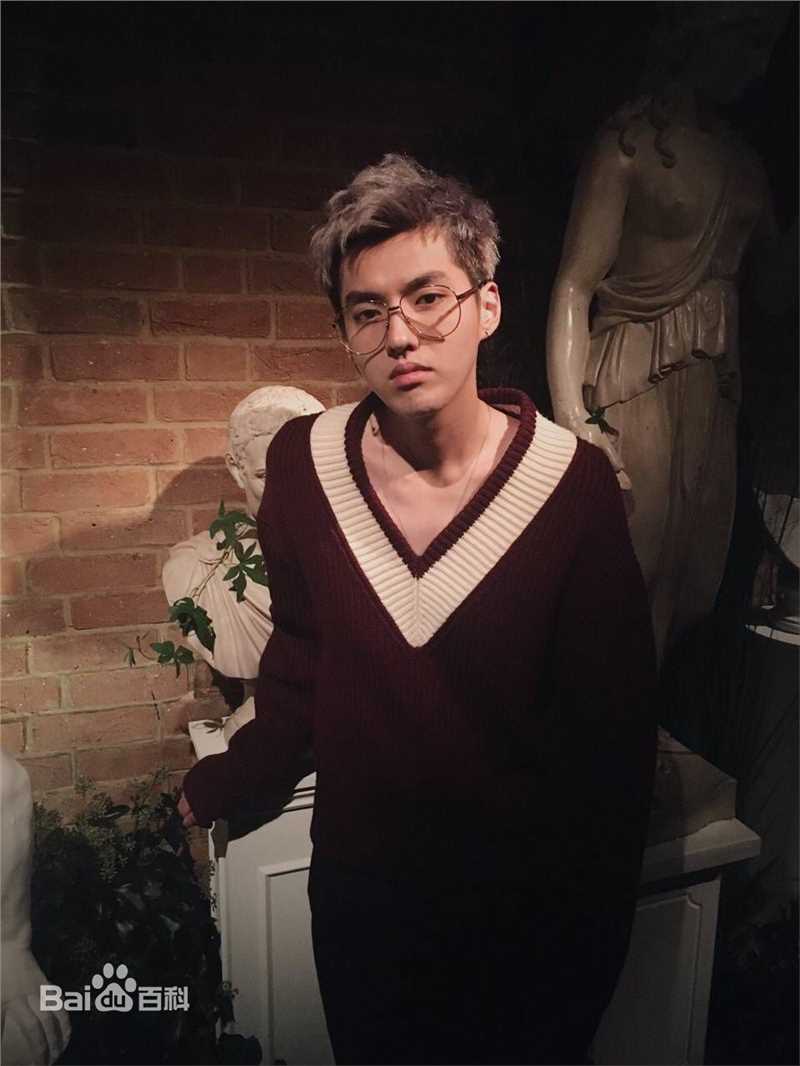 吴亦凡(KRIS)时装周生活照相册
