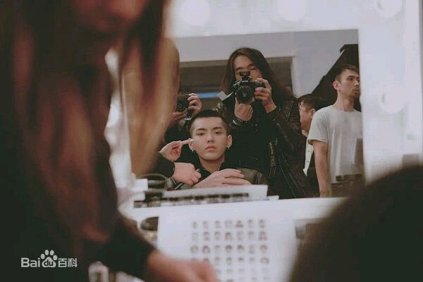吴亦凡(KRIS)时装周生活照相册