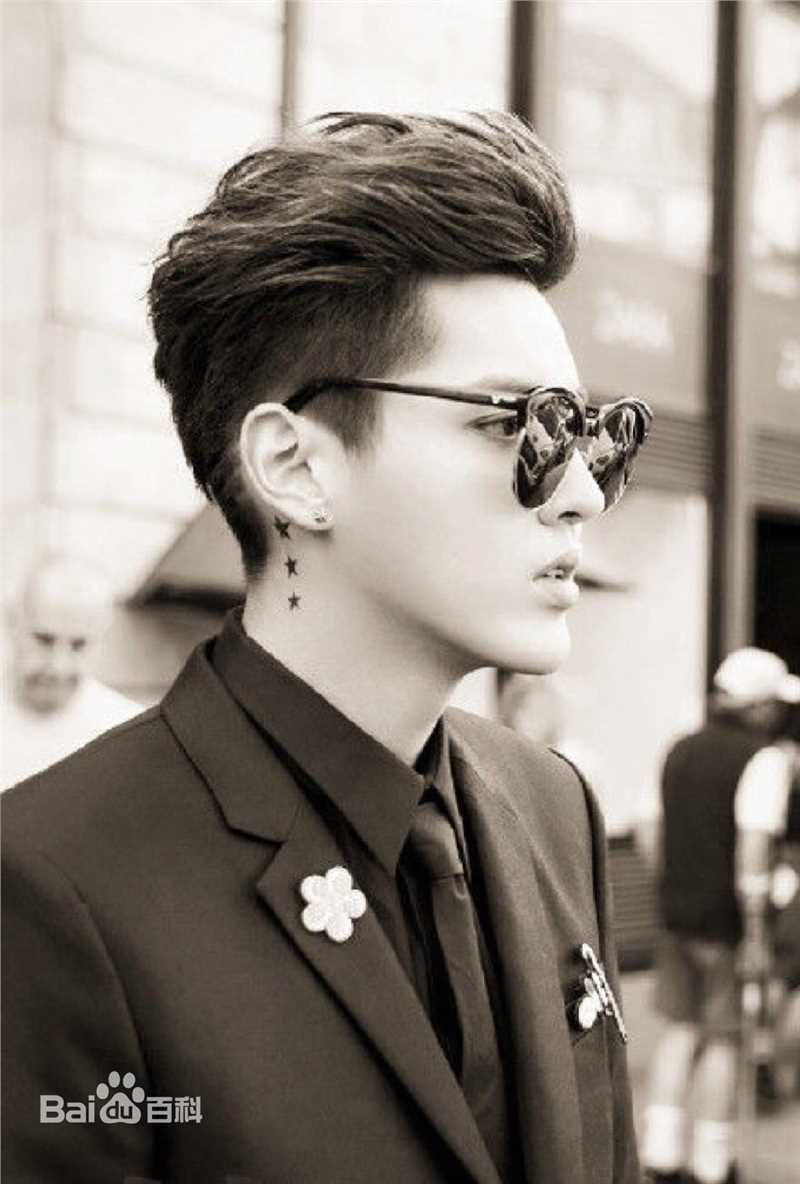 吴亦凡(KRIS)时装周生活照相册