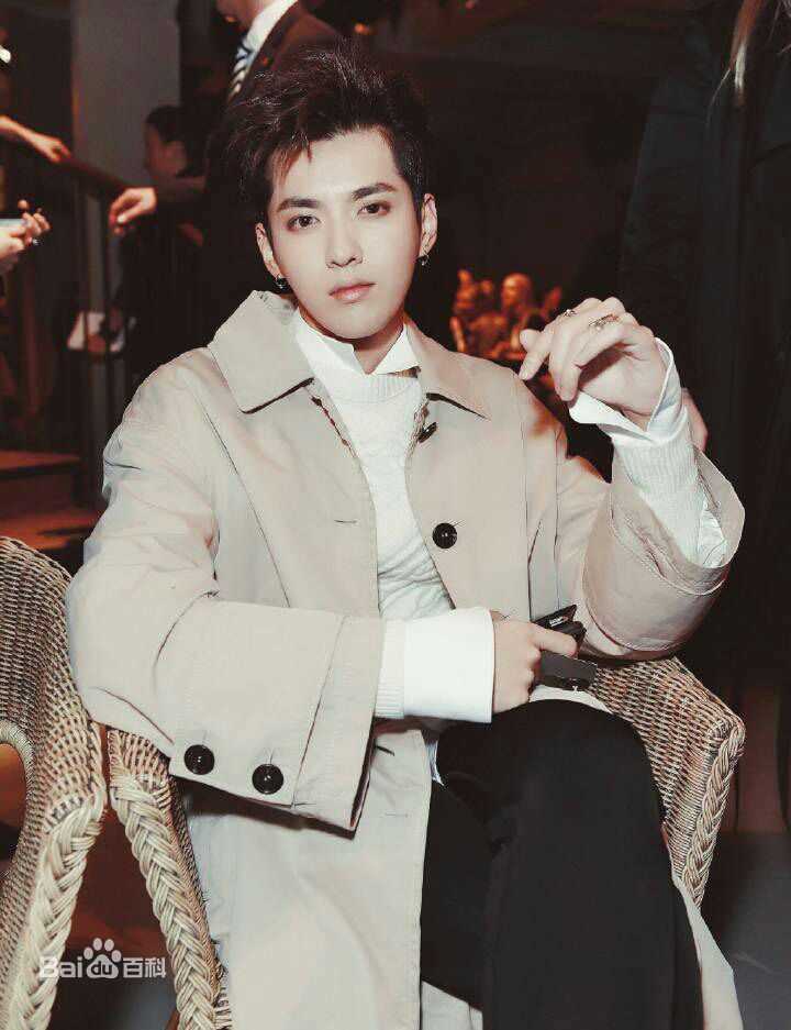 吴亦凡(KRIS)时装周生活照相册