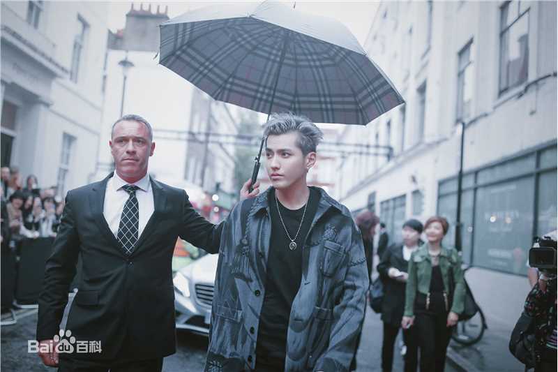 吴亦凡(KRIS)时装周生活照相册