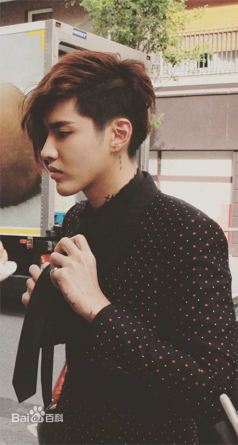 吴亦凡(KRIS)时装周生活照相册