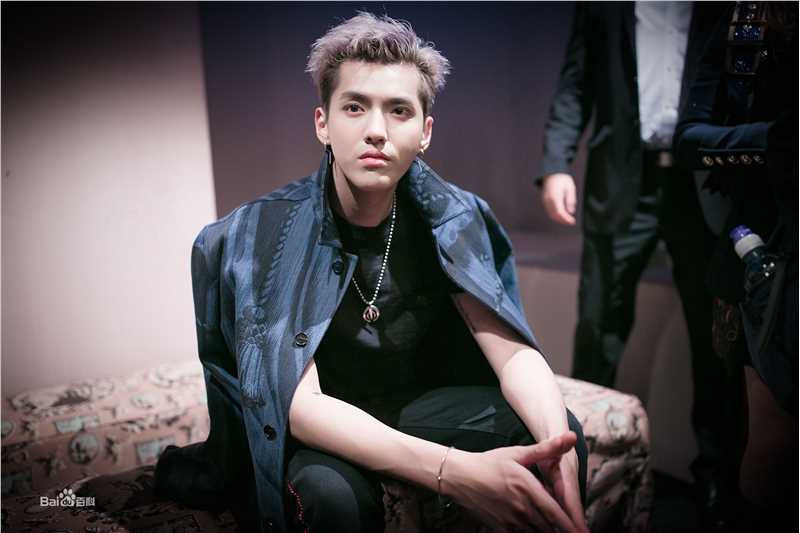 吴亦凡(KRIS)时装周生活照相册