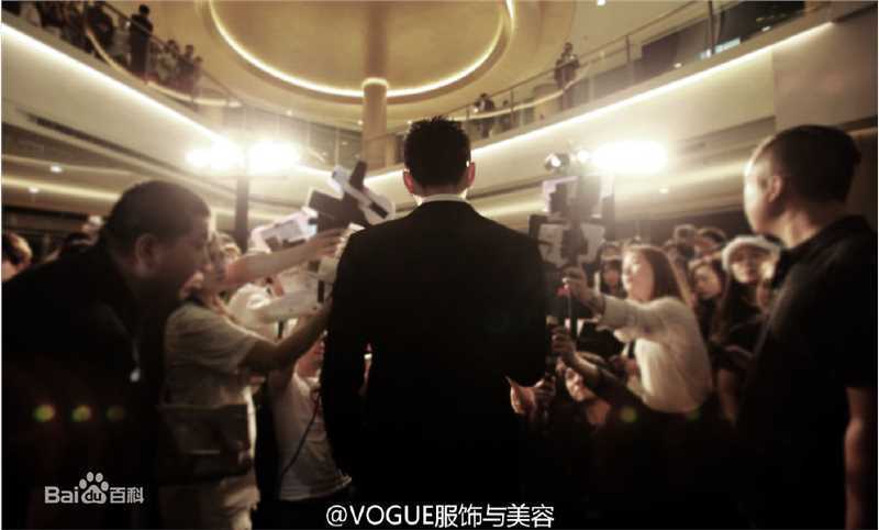 吴亦凡(KRIS)形象代言素颜照相册