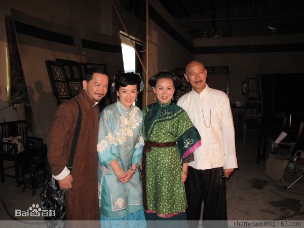 高清龚慈恩(Mini Kung)在《跟红顶白大三元》开播宣传会中的图集