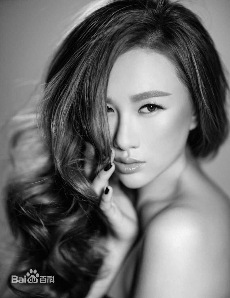 孟瑶(NatalieYaoMeng)艺术照片图片图册