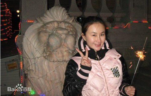 孟瑶(NatalieYaoMeng)生活照壁纸壁纸