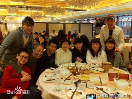 陈炜(Alice Chan)微博图片生活照