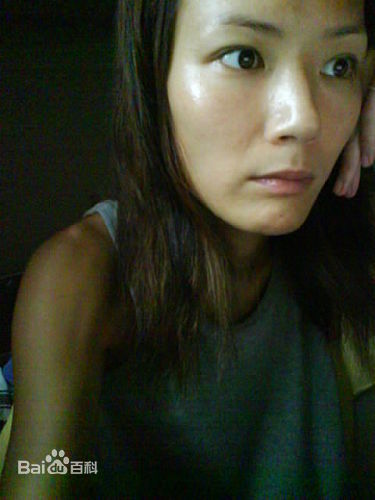 卢巧音(Candy Lo)生活照生活照