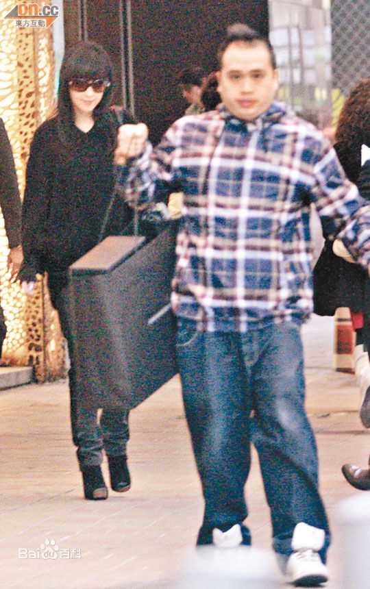 最新周慧敏(Chow Wai Man、Vivian Chow)精彩图册